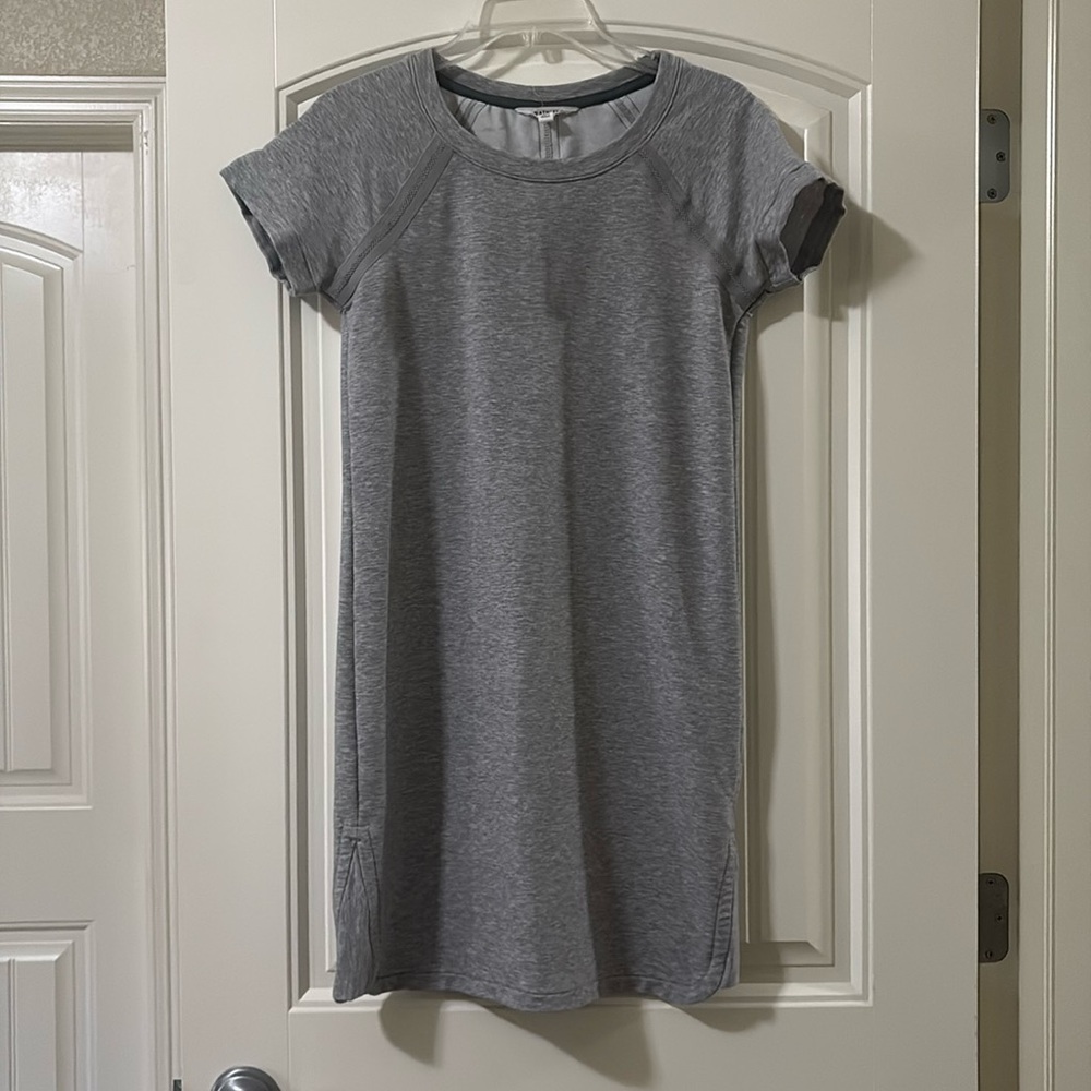 Athleta Heather Gray Short Sleeve T-Shirt Dress